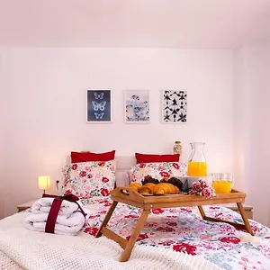 https://premium-centre-freeparking-aa-wifi.es-andalucia.com